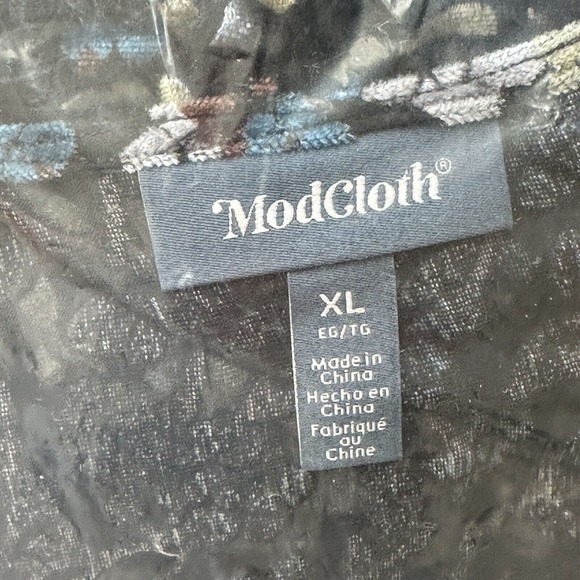 New ModCloth Black Floral Dramatic Depths Velvet Dress M,XL,2XL NWT Girlie - Picture 12 of 13